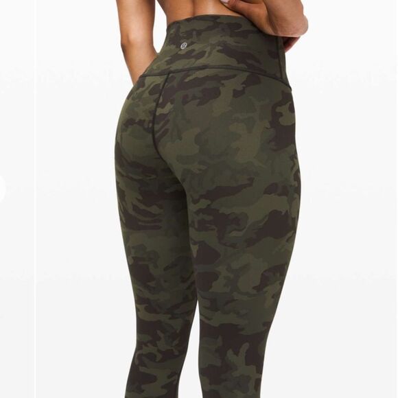 Lululemon Wunder Under High-Rise Tight 28" Luxtreme
Incognito Camo Green - Picture 8 of 10